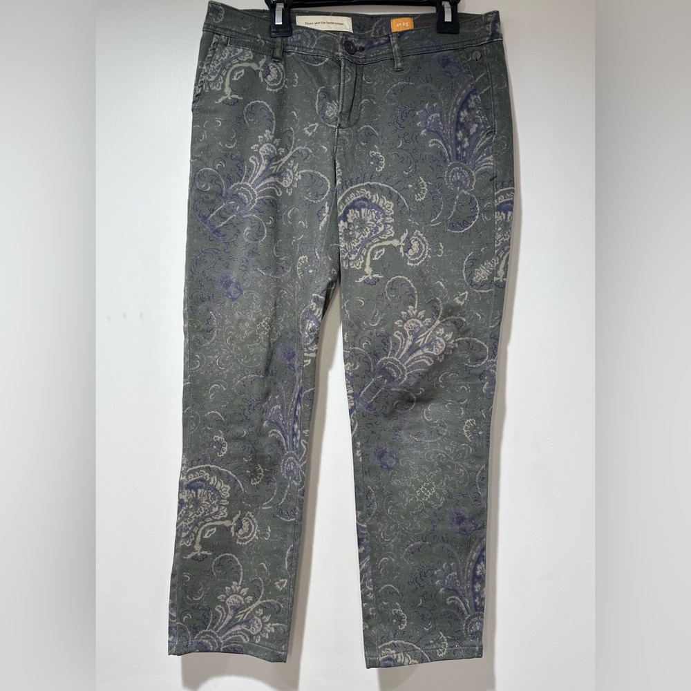Pilcro Paisley Hyphen Fit Ankle Pants
